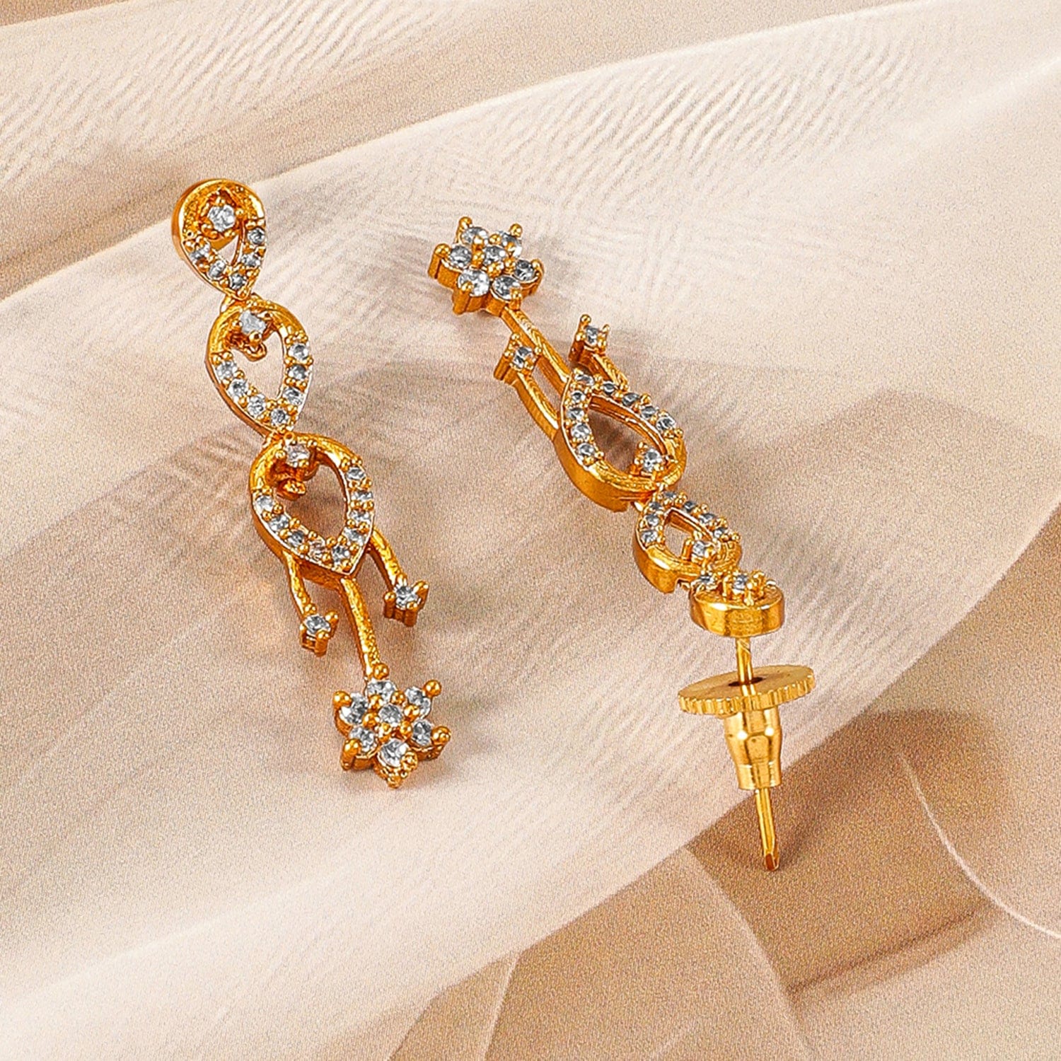 22k-gold-plated-cubic-zirconia-studded-flower-motif-necklace-set-necklace-set-37010074140846.jpg