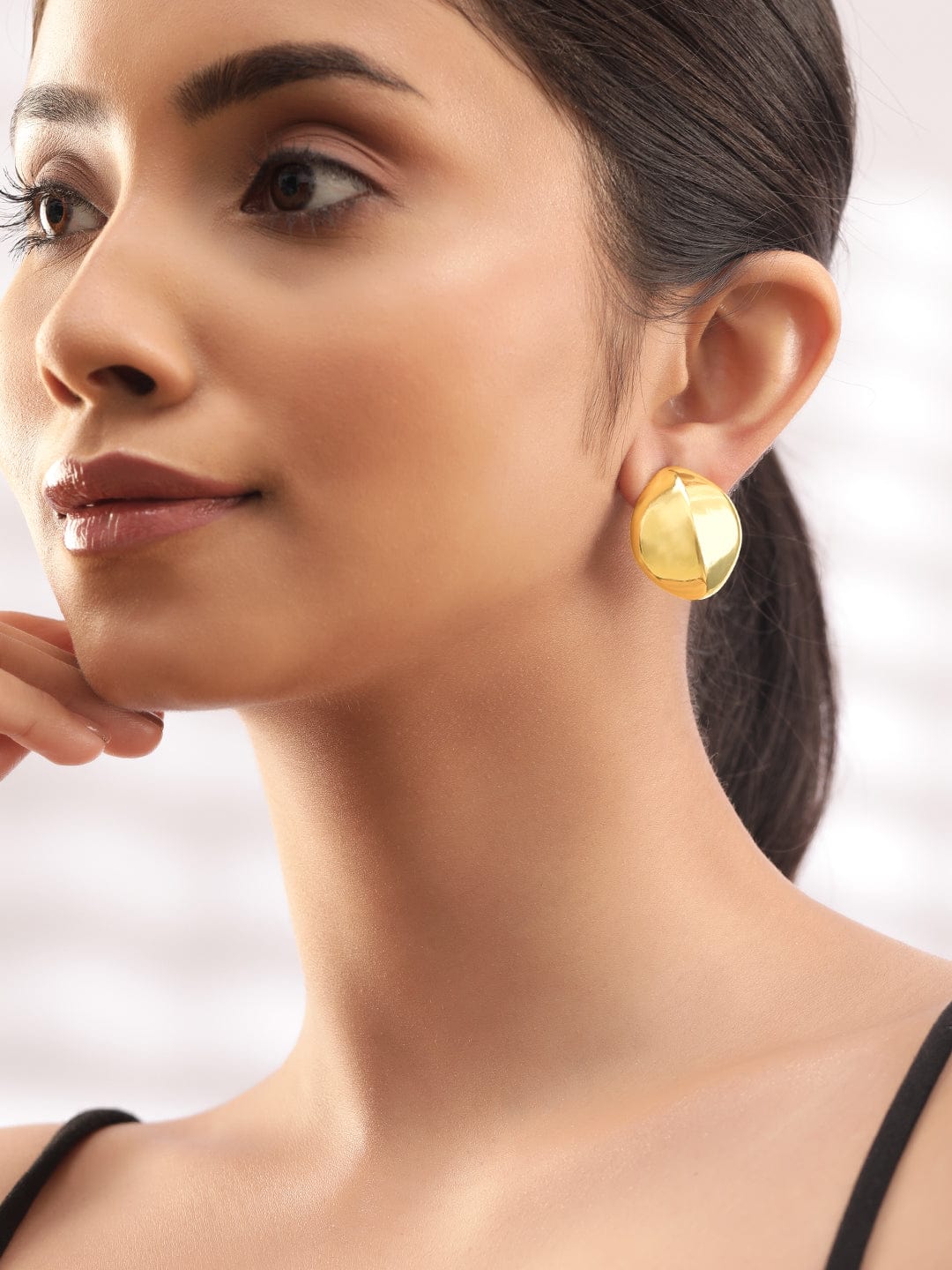 rubans-18k-gold-plated-minimalist-organic-shape-trendy-stylish-stud-earrings-stud-earrings-1143856645.jpg