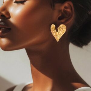 18K Gold Plated StainlessSteel Tarnish-Free Waterproof Textured Heart Stud Earrings - Gold