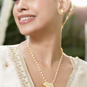 18K Gold-Plated White Pearl Beaded & Kundan Studded Pendant Necklace Set
