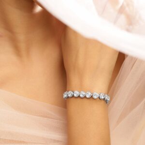Rhodium-Plated AAA Cubic Zirconia Studded Heart Tennis Bracelet Elegant & Timeless Design - SIlver