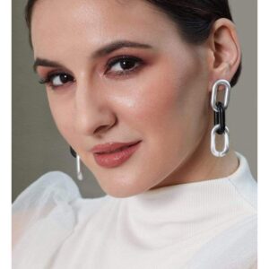 Silver Toned Inter Linked Classic Drop Earrings - Black