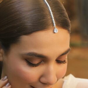 Rhodium-Plated Cubic Zirconia Studded & AD Drop Handcrafted Maang Tikka - Silver