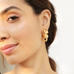 18K Gold Plated Twisted Hoop Earrings | Stainless Steel | Tarnish-Free & Waterproof